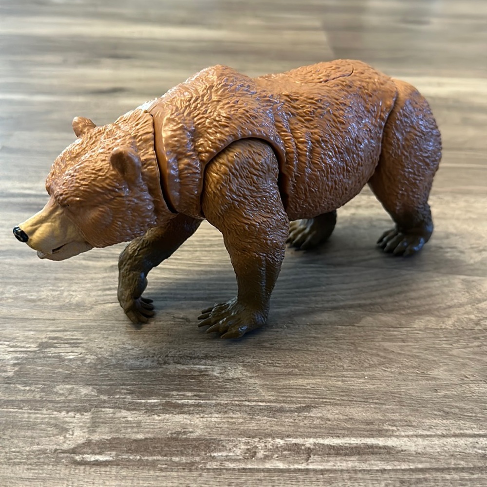 Jumanji Action Figure Bear.